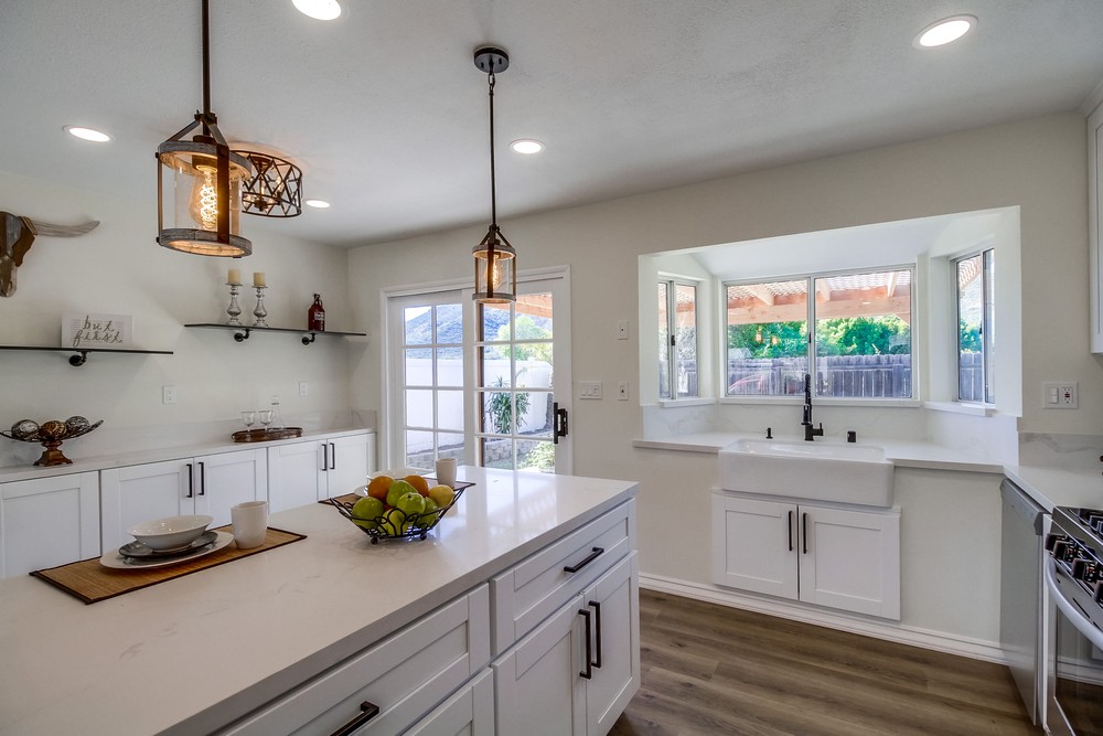 Virtual tour photo 16 of 55 for 6992 Renkrib Ave