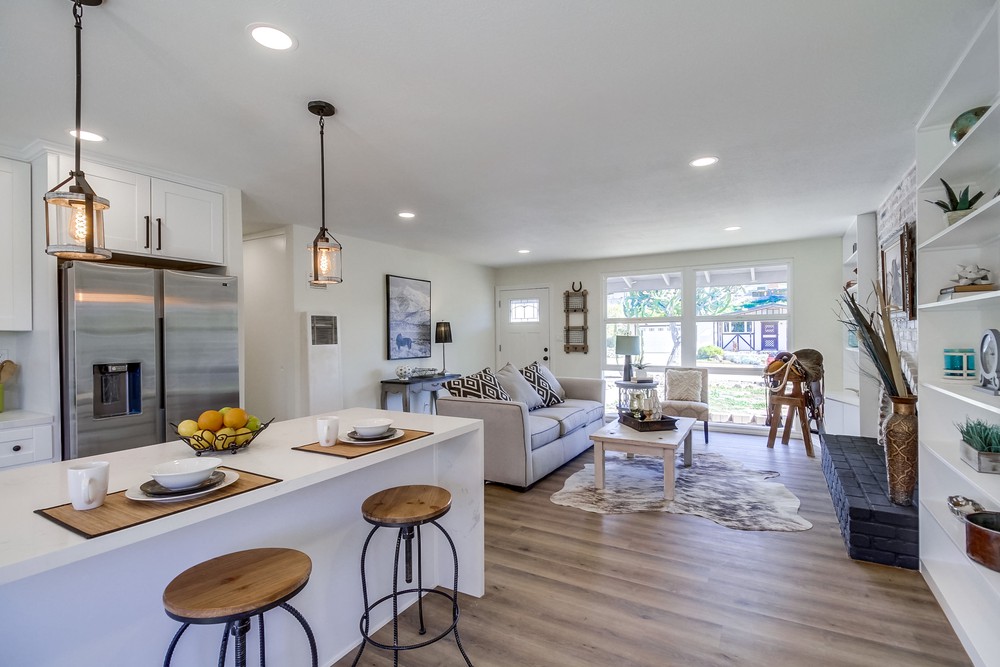 Virtual tour photo 17 of 55 for 6992 Renkrib Ave