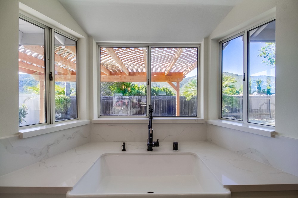 Virtual tour photo 22 of 55 for 6992 Renkrib Ave