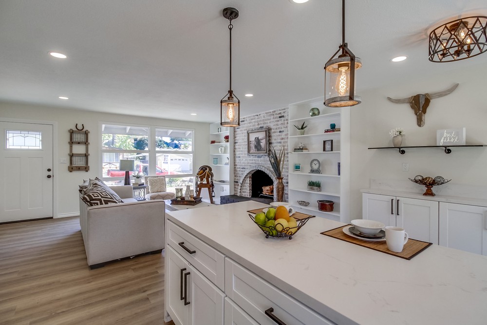 Virtual tour photo 23 of 55 for 6992 Renkrib Ave