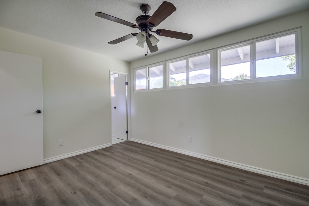 Virtual tour photo 25 of 55 for 6992 Renkrib Ave