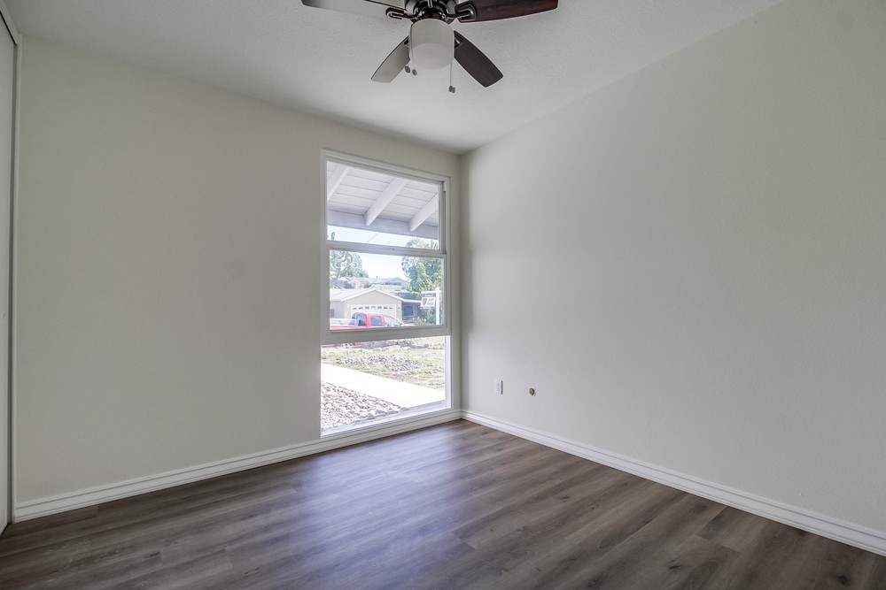 Virtual tour photo 35 of 55 for 6992 Renkrib Ave