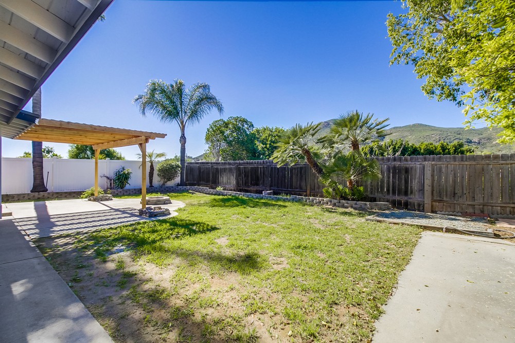 Virtual tour photo 46 of 55 for 6992 Renkrib Ave
