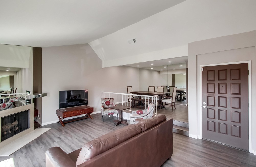 Virtual tour photo 6 of 42 for 6996 Camino Revueltos