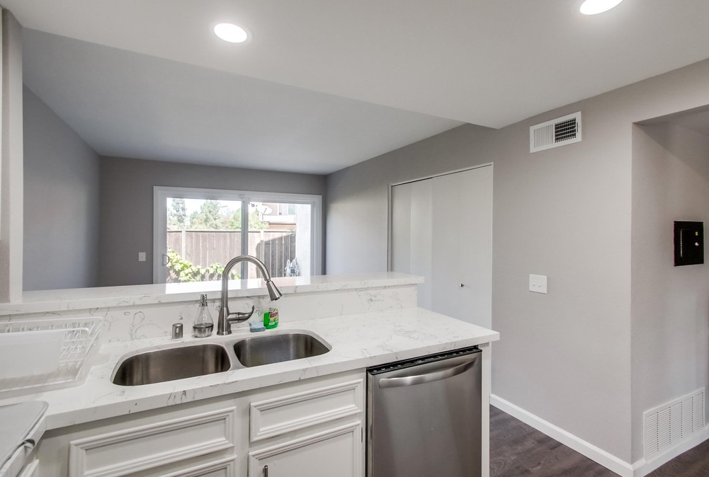 Virtual tour photo 16 of 42 for 6996 Camino Revueltos