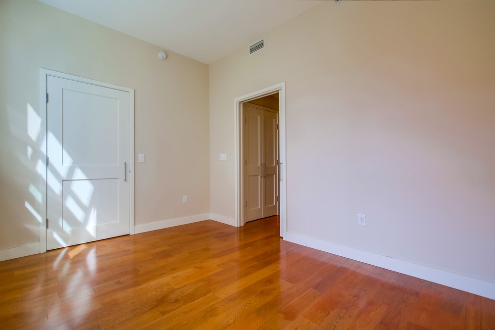 Virtual tour photo 33 of 52 for 700 W E St #101
