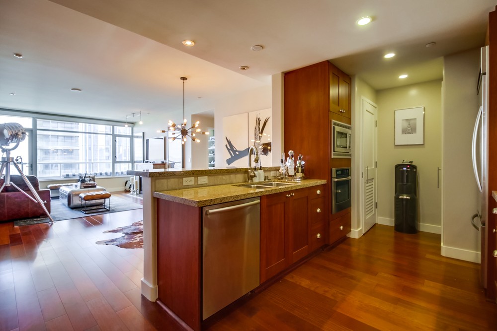 Virtual tour photo 19 of 56 for 700 W E St #1602