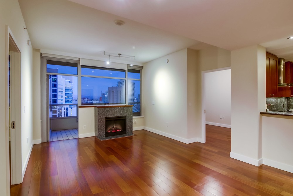 Virtual tour photo 14 of 68 for 700 W E St