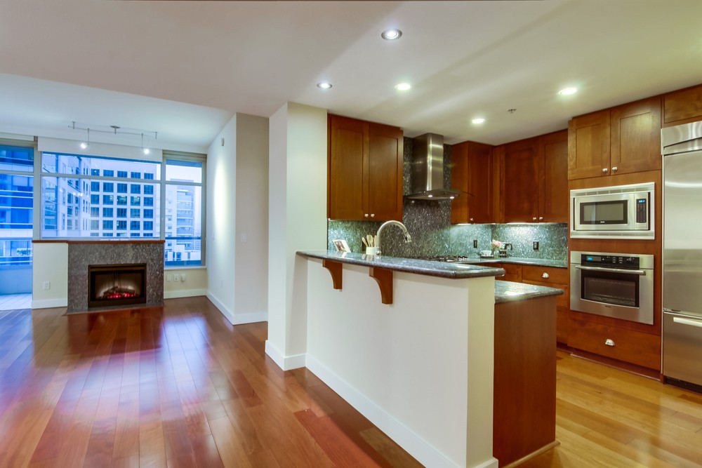 Virtual tour photo 17 of 68 for 700 W E St