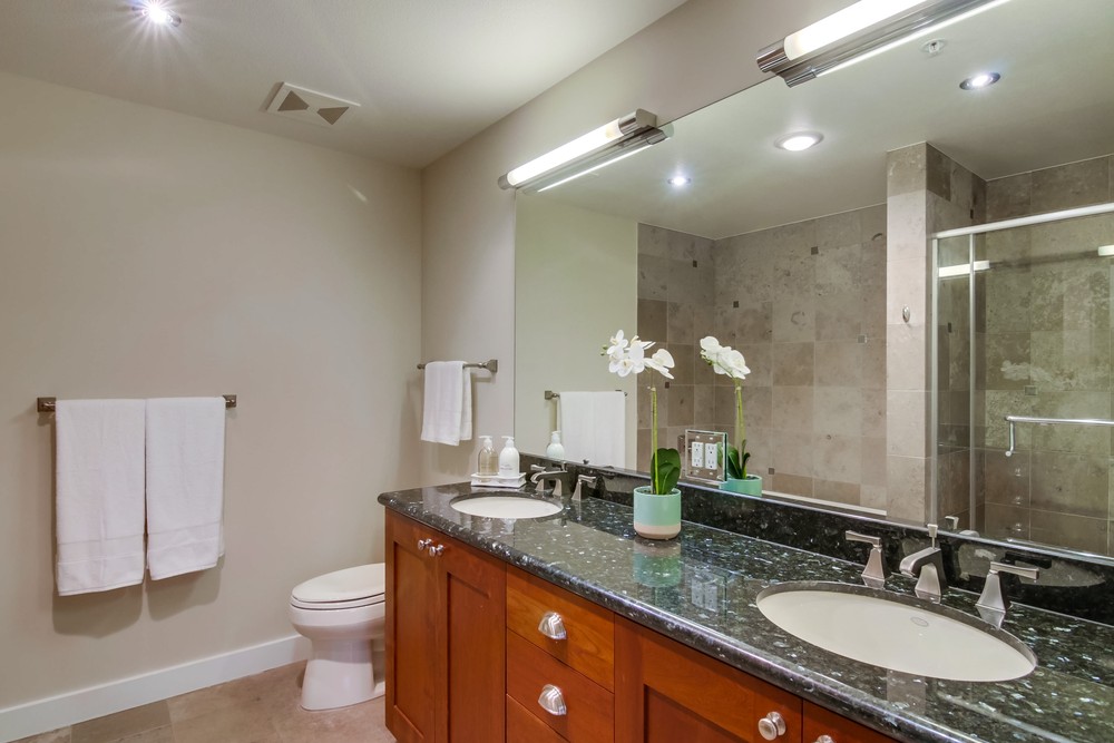 Virtual tour photo 29 of 68 for 700 W E St