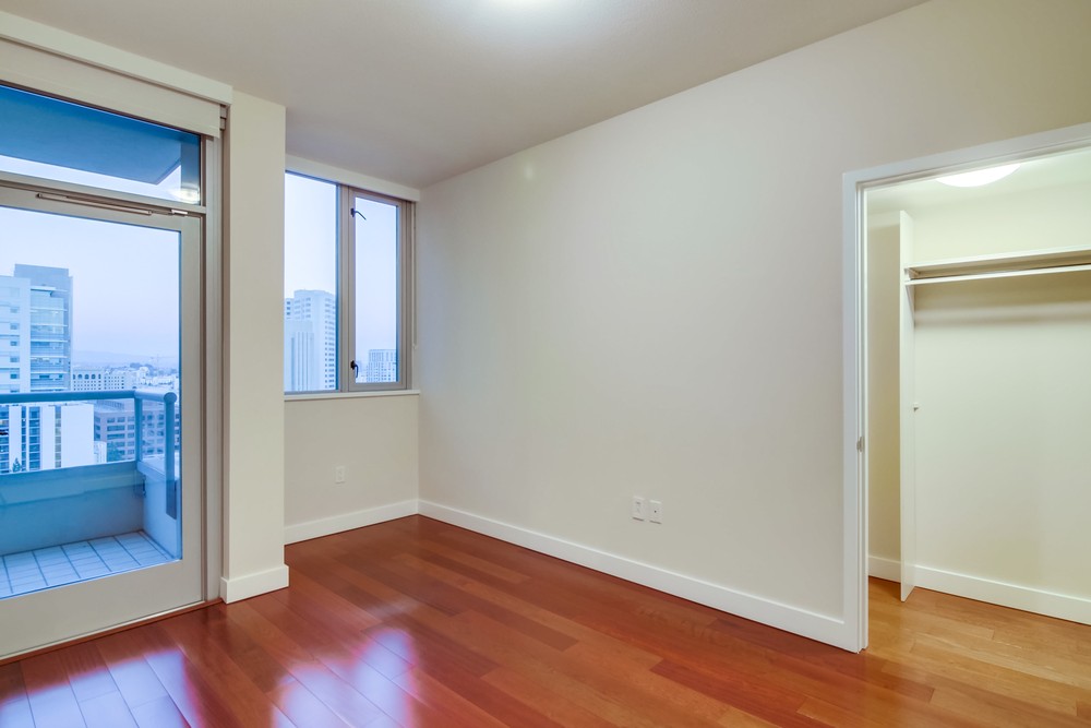 Virtual tour photo 33 of 68 for 700 W E St