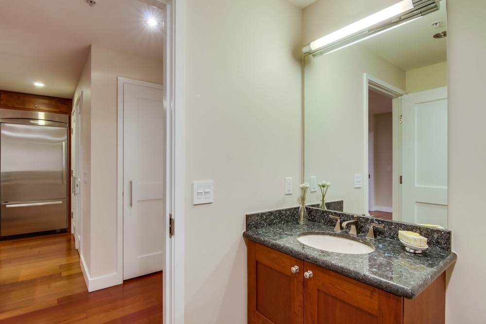 Virtual tour photo 37 of 68 for 700 W E St