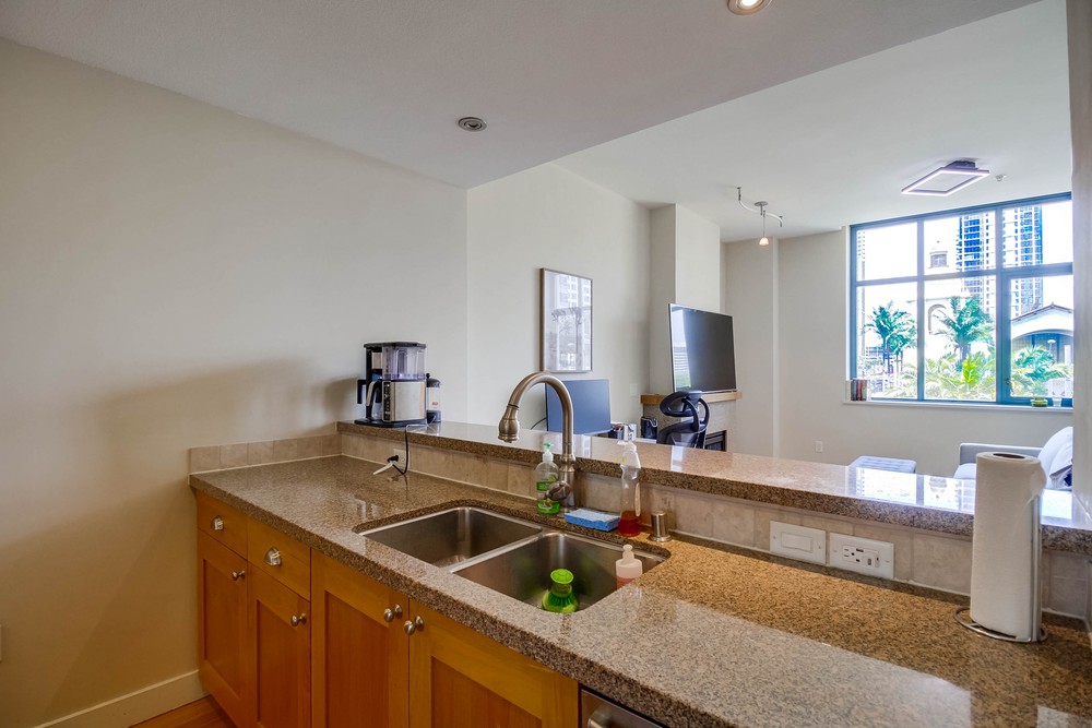 Virtual tour photo 23 of 45 for 700 W E St