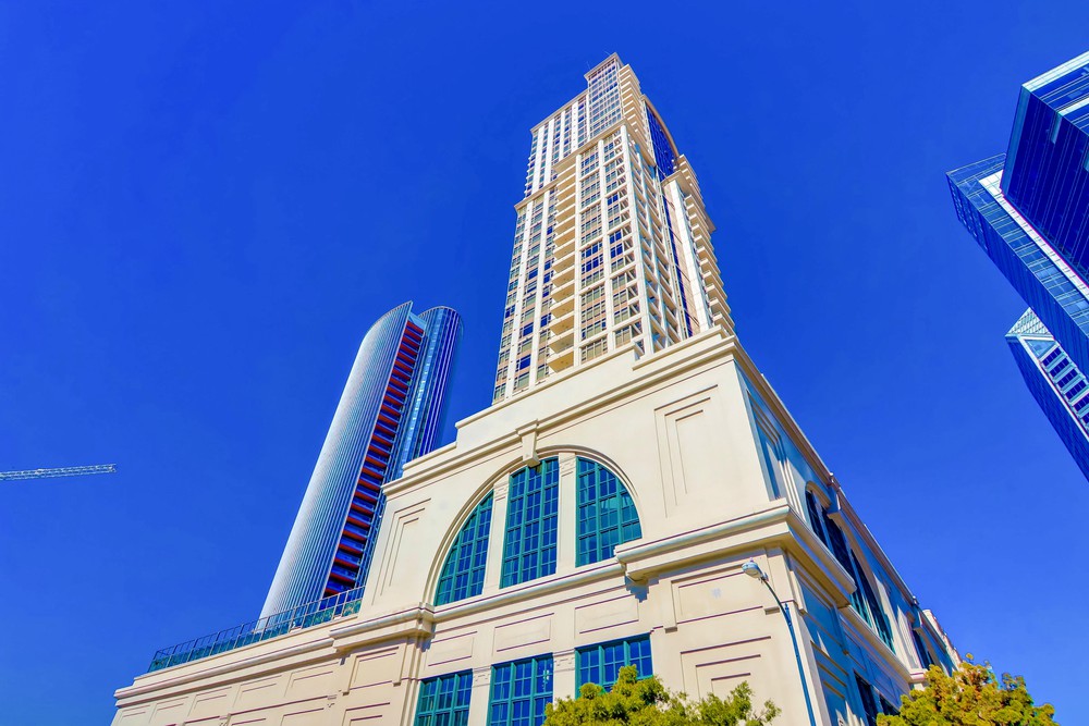 Virtual tour photo 1 of 38 for 700 W E St