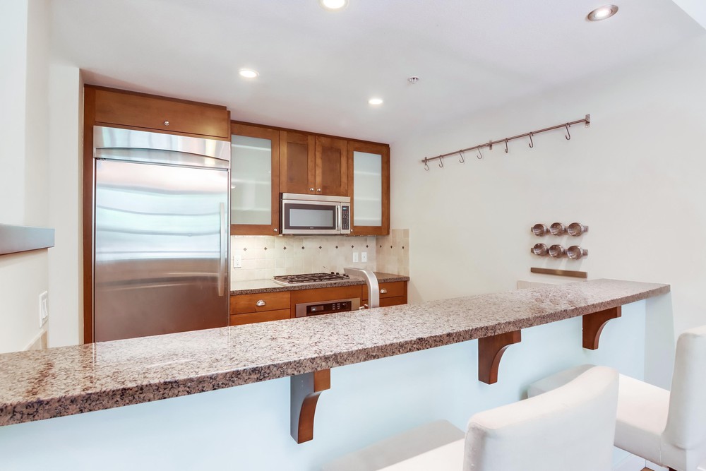 Virtual tour photo 16 of 38 for 700 W E St
