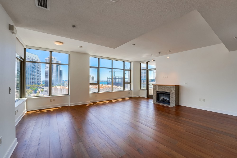 Virtual tour photo 15 of 65 for 700 W E St UNIT 1006