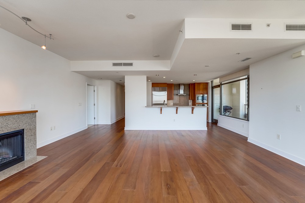 Virtual tour photo 19 of 65 for 700 W E St UNIT 1006