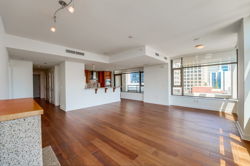 Virtual tour photo 20 of 65 for 700 W E St UNIT 1006