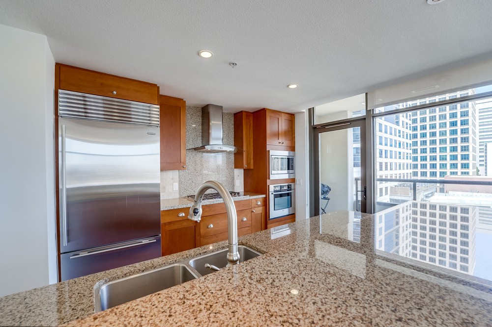 Virtual tour photo 26 of 65 for 700 W E St UNIT 1006