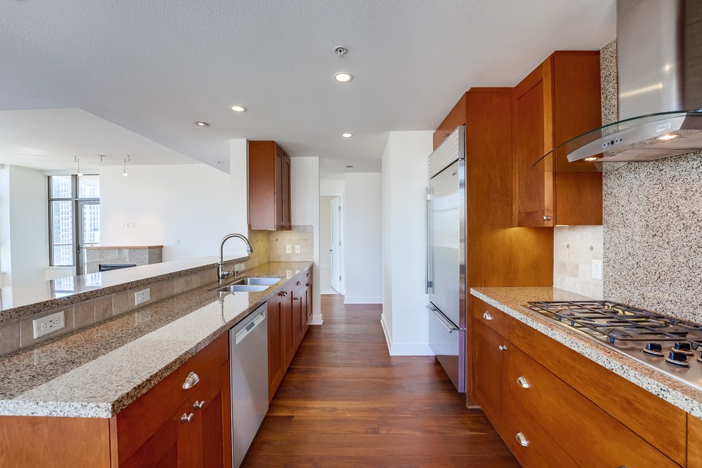 Virtual tour photo 29 of 65 for 700 W E St UNIT 1006