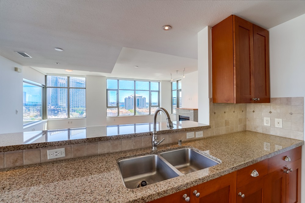 Virtual tour photo 35 of 65 for 700 W E St UNIT 1006