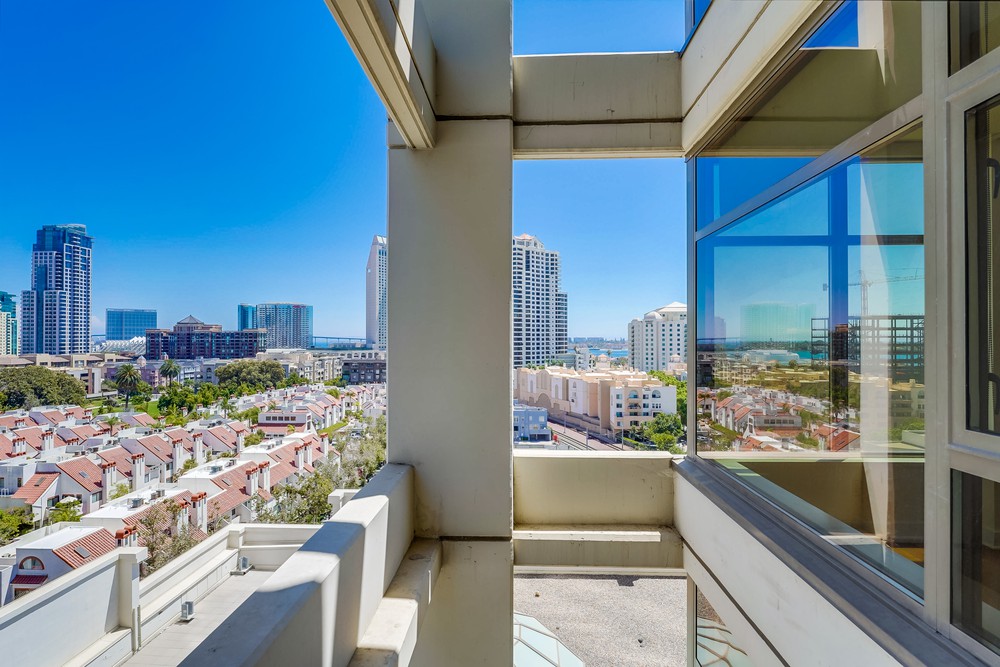 Virtual tour photo 40 of 65 for 700 W E St UNIT 1006