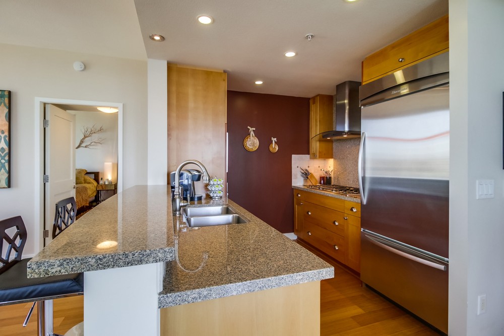Virtual tour photo 19 of 46 for 700 W E ST UNIT 1703