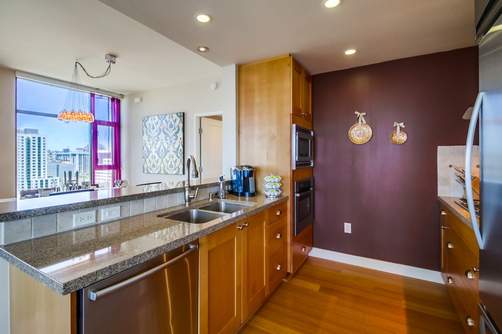 Virtual tour photo 20 of 46 for 700 W E ST UNIT 1703