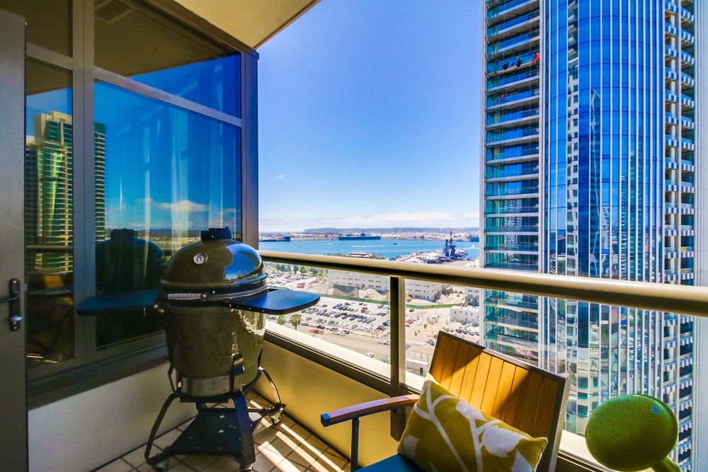 Virtual tour photo 32 of 46 for 700 W E ST UNIT 1703