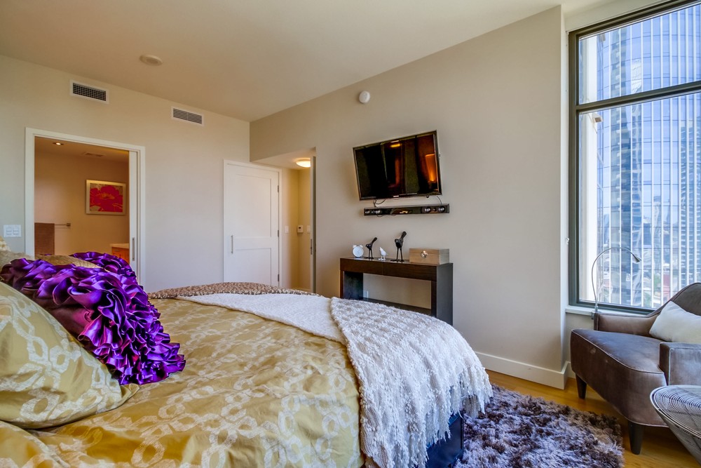 Virtual tour photo 26 of 46 for 700 W E ST UNIT 1703