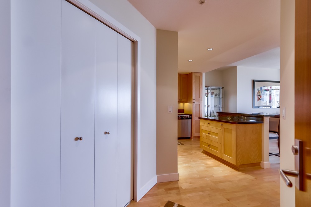 Virtual tour photo 49 of 82 for 700 W Harbor Dr #1406