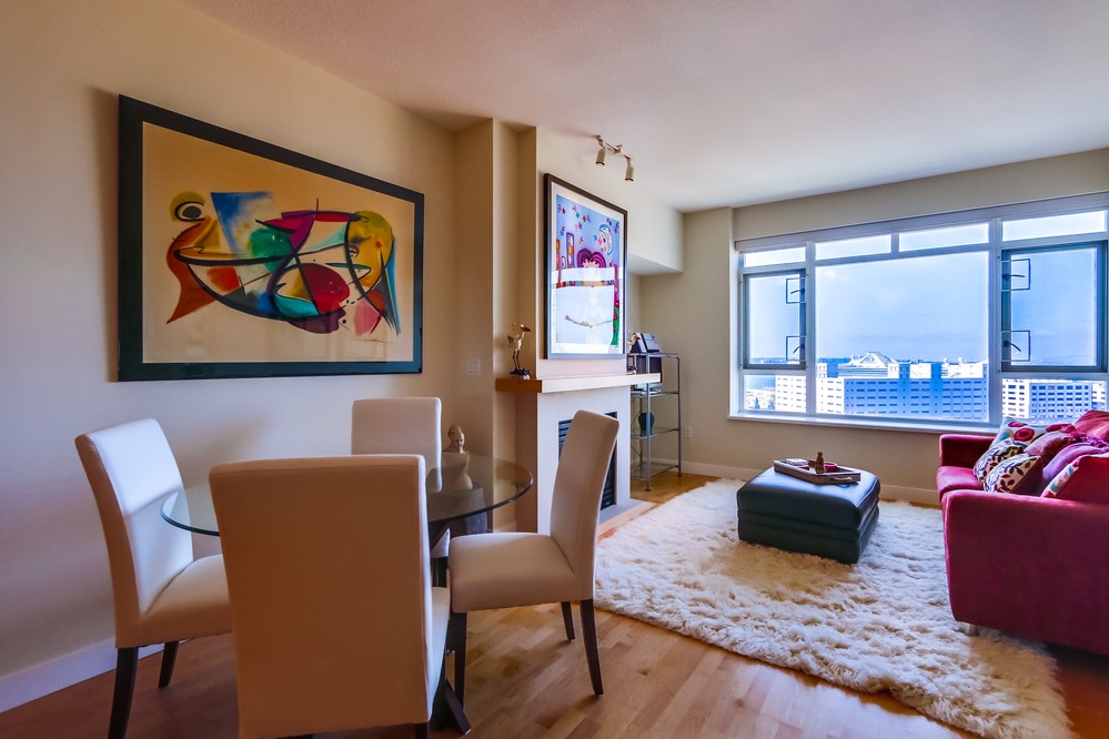 Virtual tour photo 6 of 82 for 700 W Harbor Dr #1406