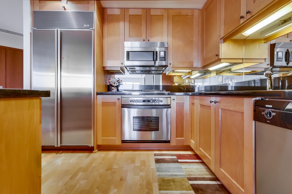 Virtual tour photo 10 of 82 for 700 W Harbor Dr #1406