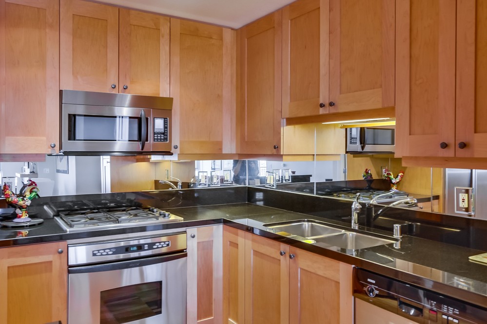 Virtual tour photo 11 of 82 for 700 W Harbor Dr #1406