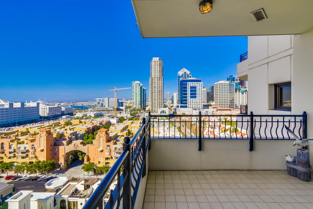 Virtual tour photo 17 of 82 for 700 W Harbor Dr #1406