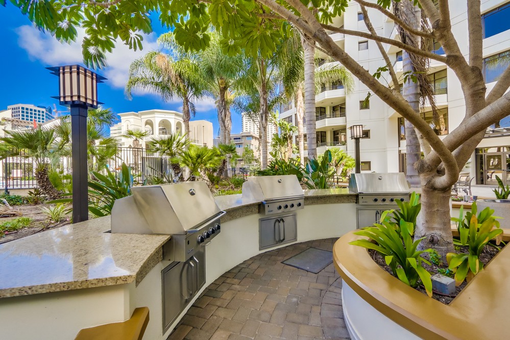 Virtual tour photo 76 of 82 for 700 W Harbor Dr #1406