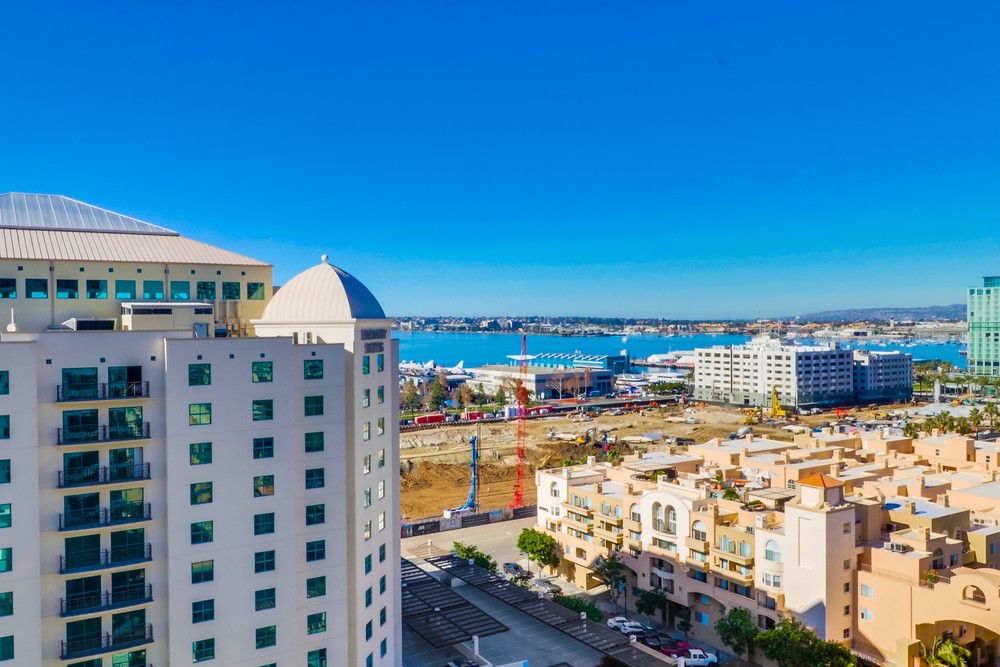 Virtual tour photo 36 of 61 for 700 W Harbor Dr UNIT 1505