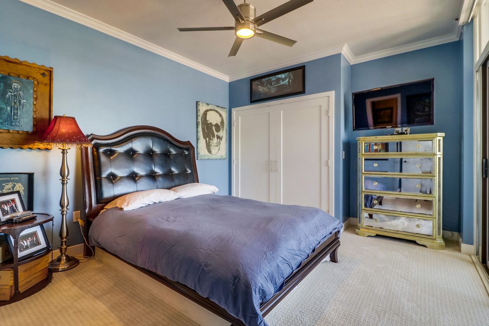 Virtual tour photo 39 of 61 for 700 W Harbor Dr UNIT 1505