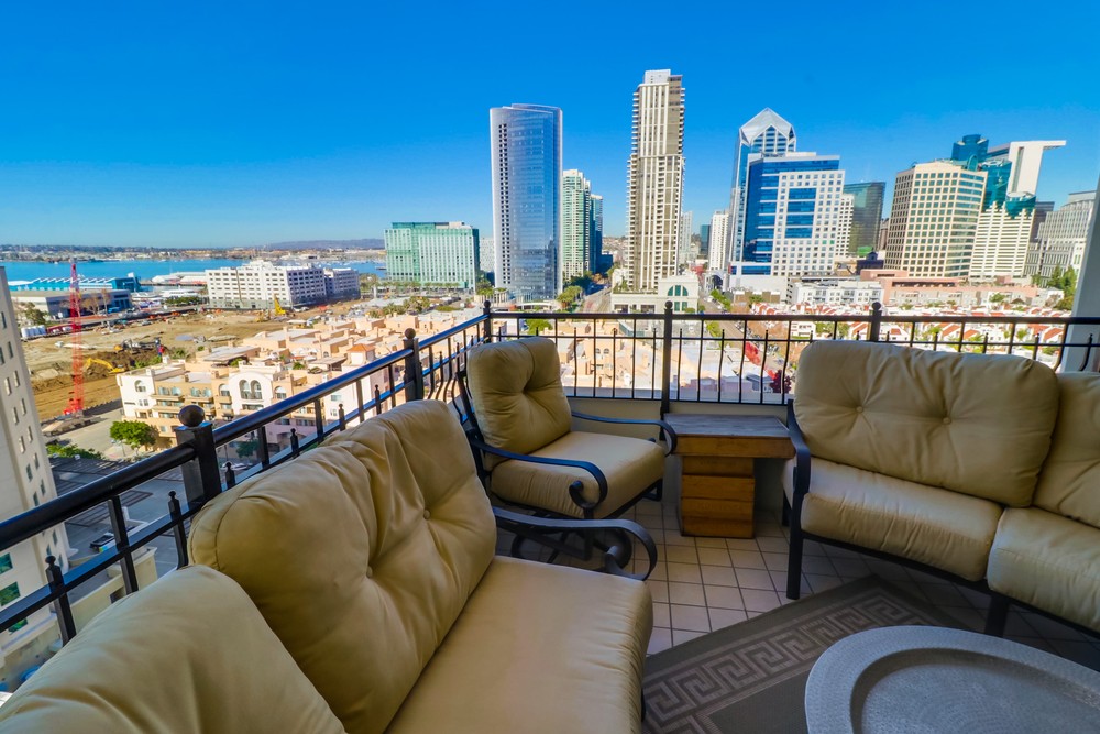 Virtual tour photo 44 of 61 for 700 W Harbor Dr UNIT 1505