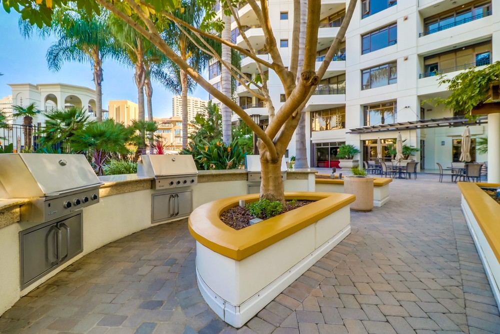 Virtual tour photo 55 of 61 for 700 W Harbor Dr UNIT 1505
