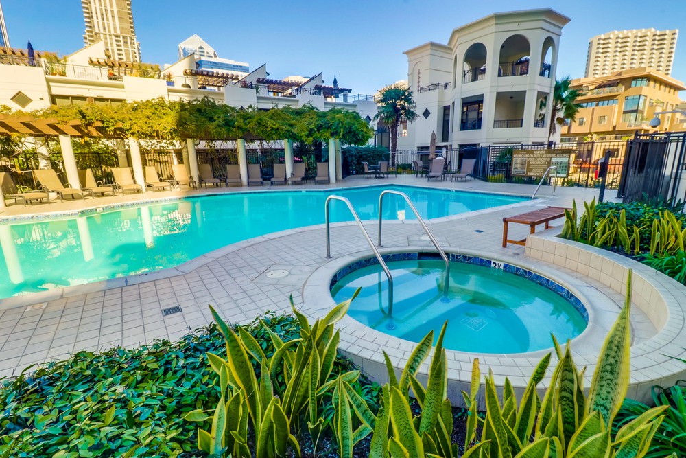 Virtual tour photo 59 of 61 for 700 W Harbor Dr UNIT 1505