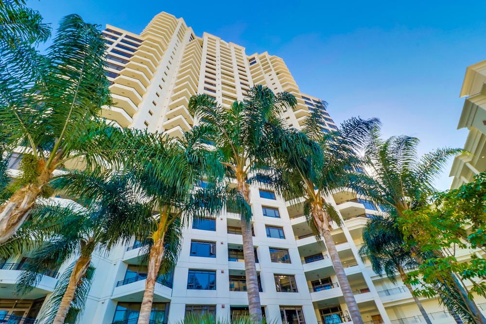 Virtual tour photo 60 of 61 for 700 W Harbor Dr UNIT 1505