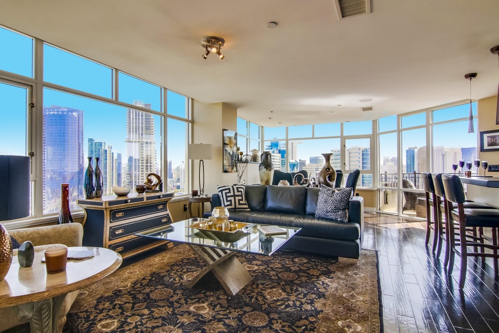 Virtual tour photo 12 of 75 for 700 W Harbor Dr