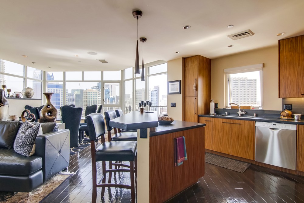 Virtual tour photo 31 of 75 for 700 W Harbor Dr