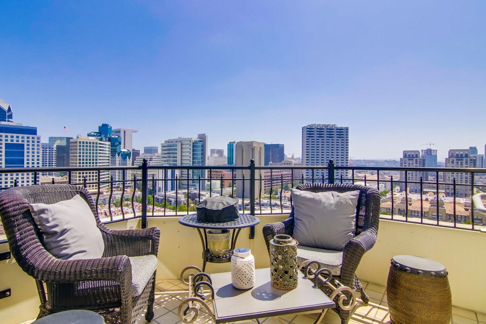 Virtual tour photo 33 of 75 for 700 W Harbor Dr