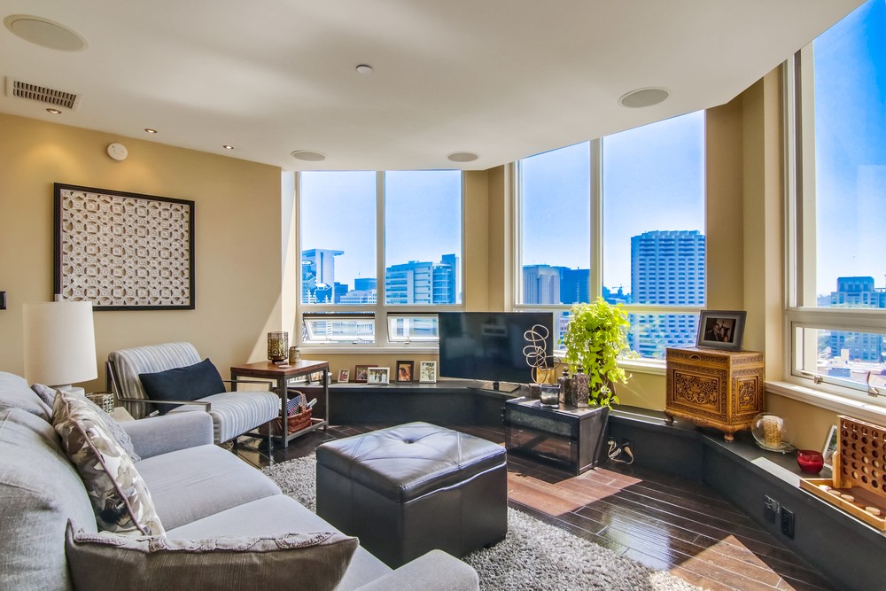 Virtual tour photo 41 of 75 for 700 W Harbor Dr