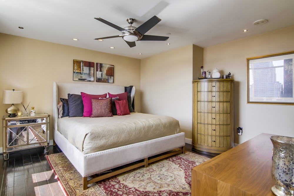 Virtual tour photo 45 of 75 for 700 W Harbor Dr