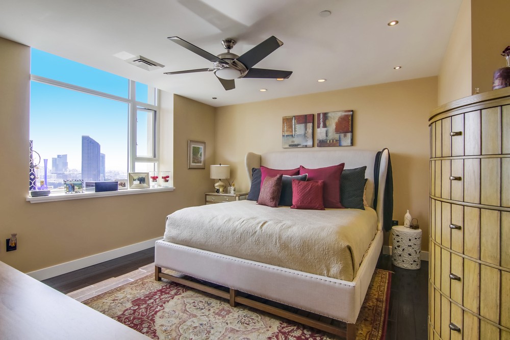 Virtual tour photo 47 of 75 for 700 W Harbor Dr