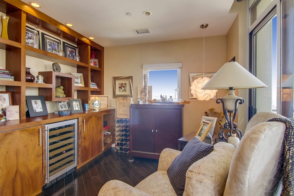 Virtual tour photo 51 of 75 for 700 W Harbor Dr