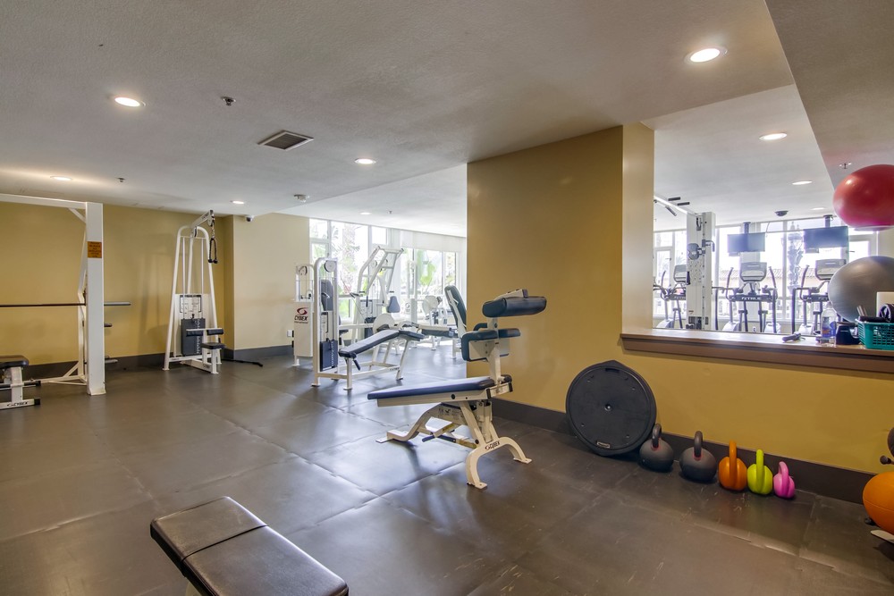 Virtual tour photo 67 of 75 for 700 W Harbor Dr